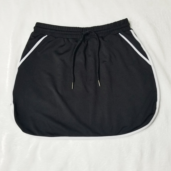 Cute & Sexy Drawstring Miniskirt - Picture 5 of 5